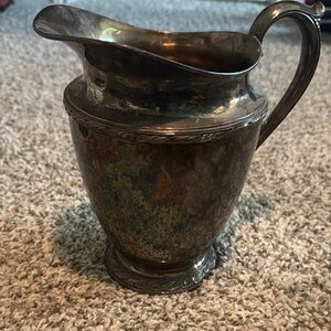 Vintage WM ROGERS Silver Plate EVANDALE WATER PITCHER
